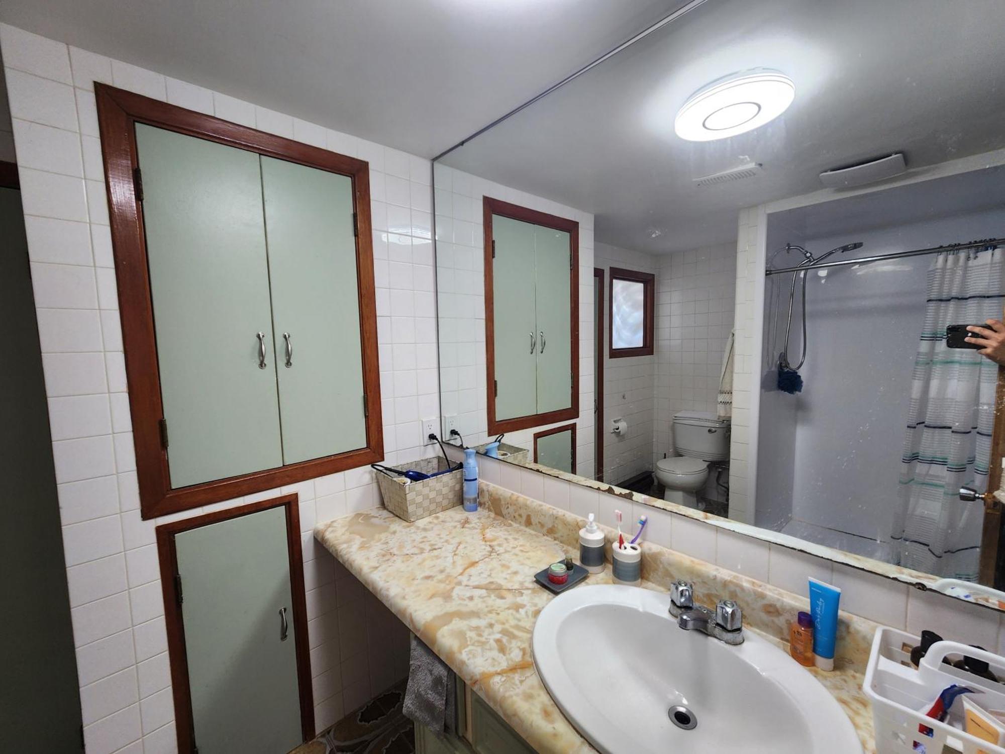 Private With Shared Space In A Basement * Sudbury